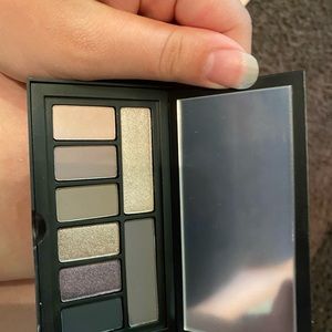 Brand new smash box palette